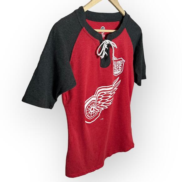 Detroit Red Wings NHL Red & Gray Raglan Sleeve Ringer Tee w/ Tie Neck Size Med - Picture 6 of 12
